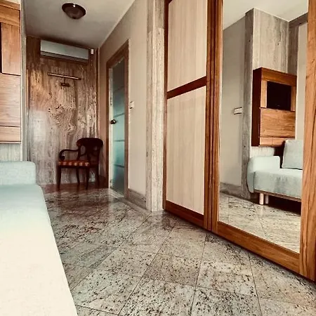 Bellevue מלון צ'ארזיקובי